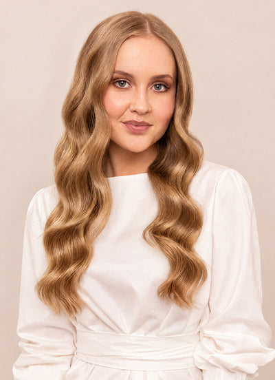 20 inch Full Volume Clip in Hair Extensions #18 Golden Blonde