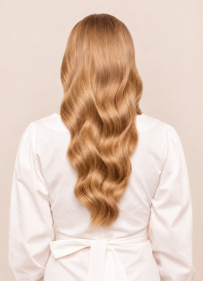 20 inch Full Volume Clip in Hair Extensions #18 Golden Blonde