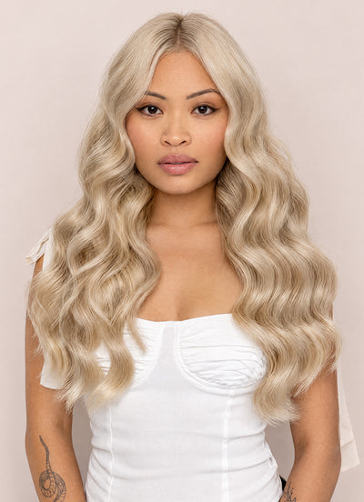 20 inch Full Volume Clip in Hair Extensions Pearl Blonde